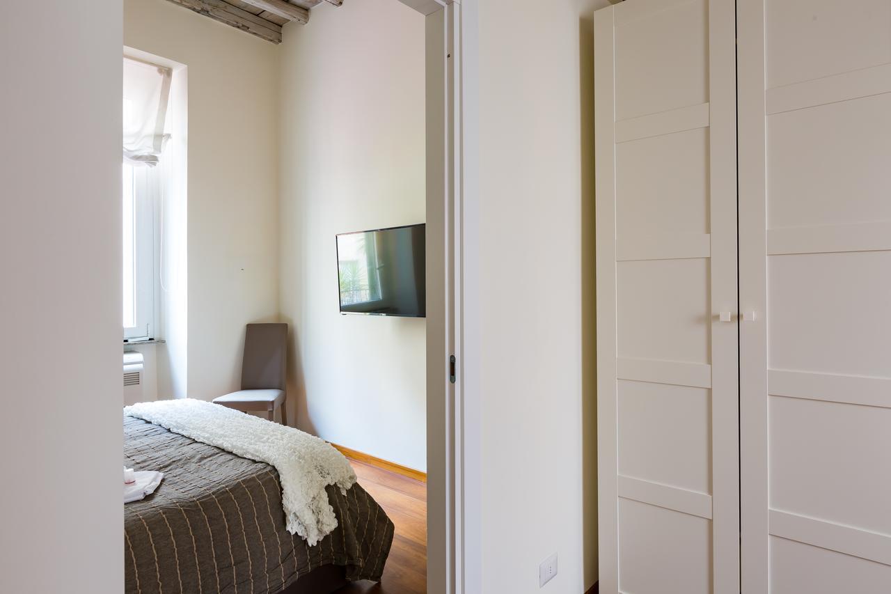 The Royal Story Apartment Рим Екстериор снимка